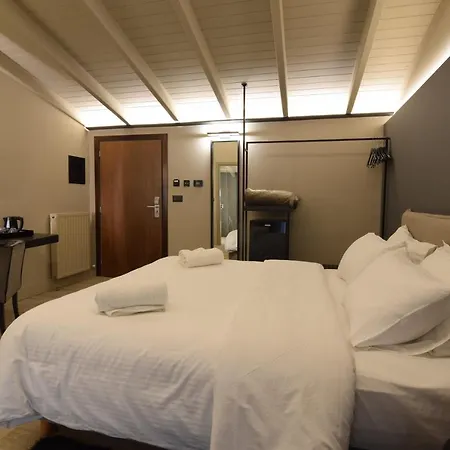 Anesis カラブリタ