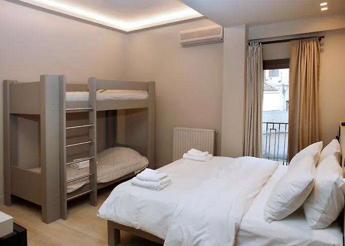 Anesis 3* Калаврита