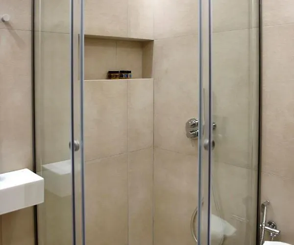 Anesis Калаврита