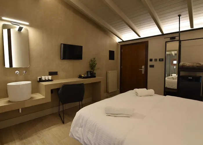 Anesis Калаврита