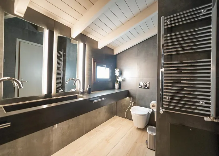 Anesis Калаврита