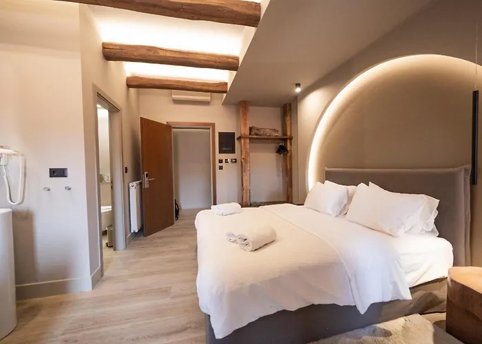 Anesis 3* Калаврита